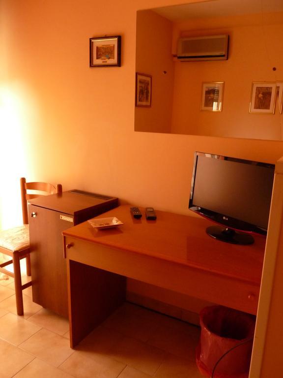 Agathae Hotel & Residence Scoglitti Ngoại thất bức ảnh