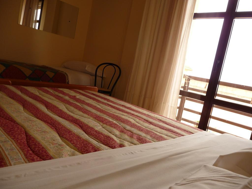 Agathae Hotel & Residence Scoglitti Ngoại thất bức ảnh