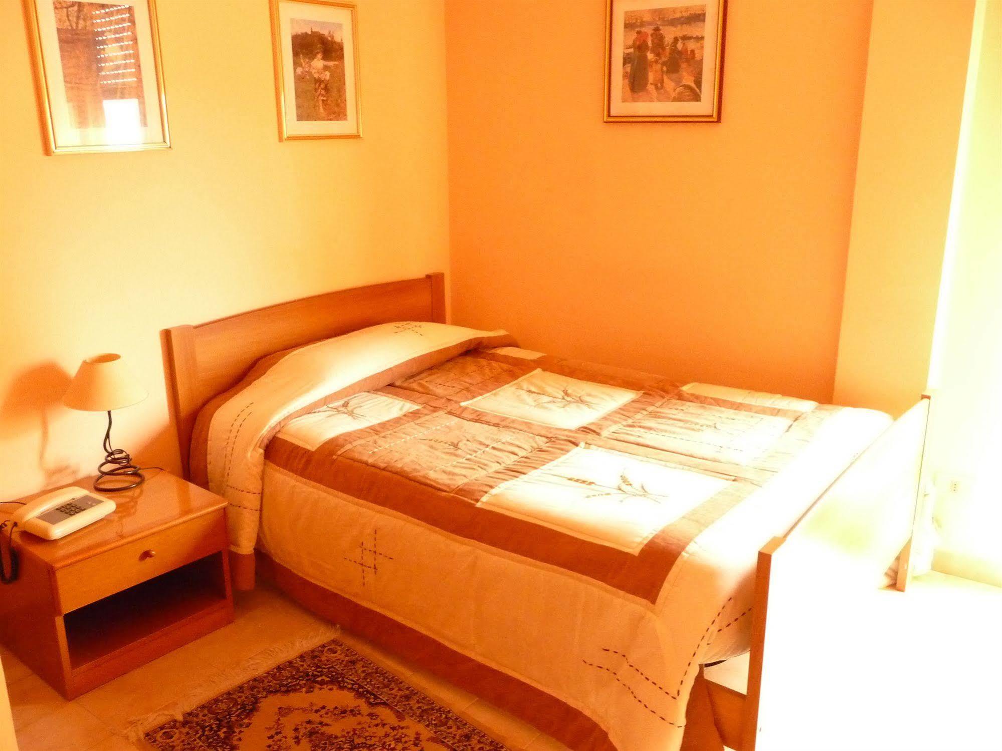 Agathae Hotel & Residence Scoglitti Ngoại thất bức ảnh